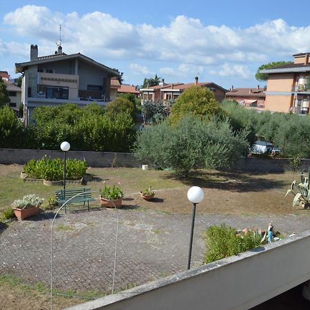 Domus Achille Fosco Hotel Ciampino Buitenkant foto