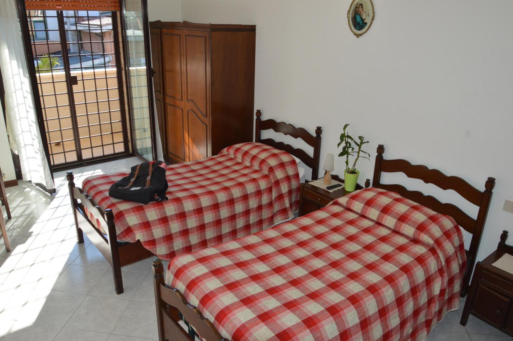 Domus Achille Fosco Hotel Ciampino Buitenkant foto